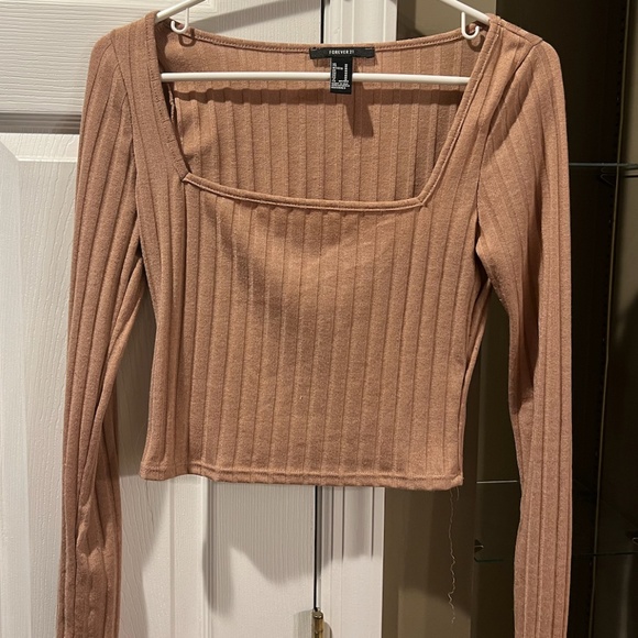 Mauve Cropped Long Sleeve - Picture 1 of 3